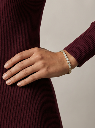 18K Gold Diamond Cluster Tennis Bangle
