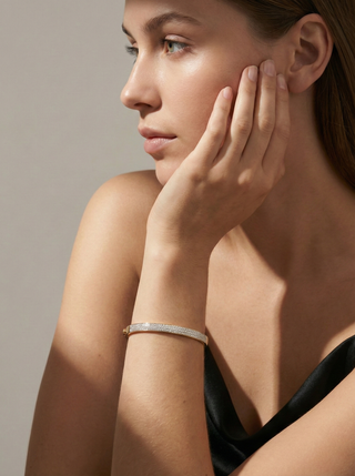 18K Gold Slim Pavé Diamond Bangle