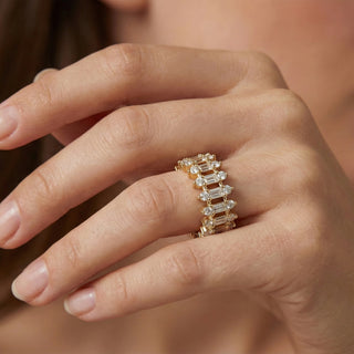 Baguette & Round Diamond Lattice Band