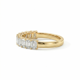 Emerald-Cut Diamond Band