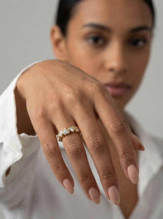 Heart-Set Diamond Band Ring