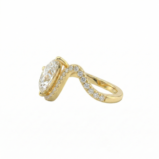 Pear Pavé Wave Ring in Solid 18K Gold