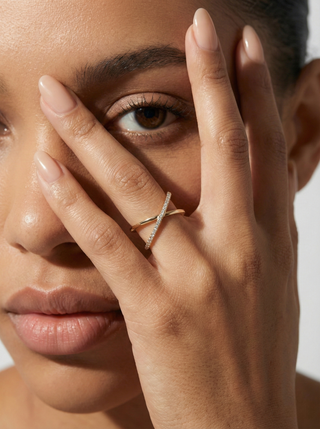 X-Cross Pavé Ring in Yellow Gold